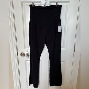 a:glow Foldover Maternity Yoga Pant